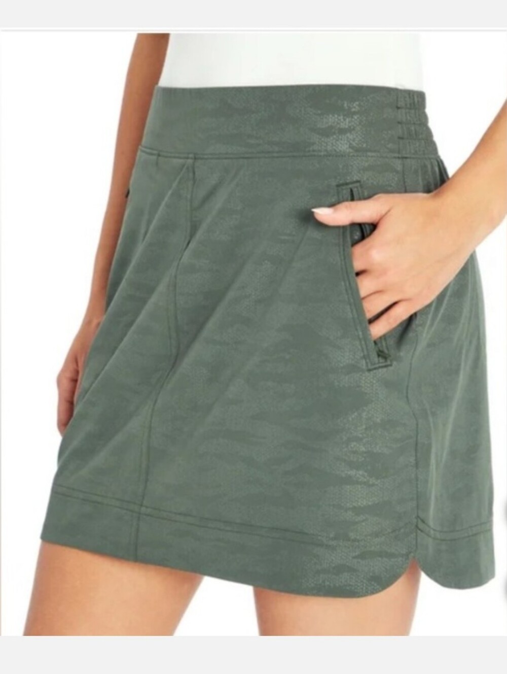Orvis Green Camo Skort Zip Pockets Spandex Shorts Nwot
